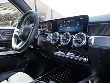 Mercedes GLB 250 Night Edition — photo 6