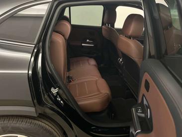 Mercedes GLA 220 — photo 6