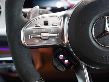 Mercedes GLS — photo 19