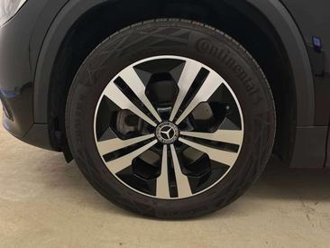 Mercedes GLA 220 — photo 10