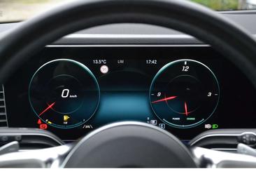 Mercedes GLE 300 AMG Line — photo 18