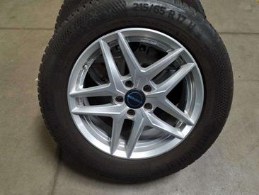 Mercedes GLA 220 — photo 11
