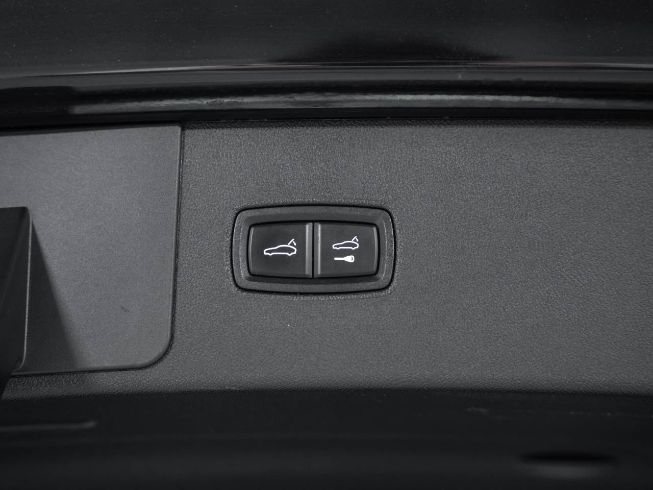 Porsche Cayenne III E-Hybrid Platinum Edition - 2023 - Joinsteer - #31