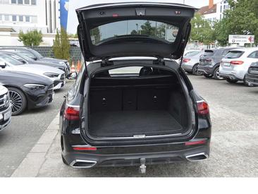 Mercedes Classe E 220 AMG-Line — photo 30
