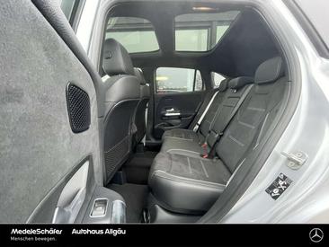 Mercedes GLA 200 AMG Line — photo 6