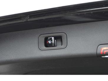 Mercedes Classe E 220 AMG-Line — photo 38