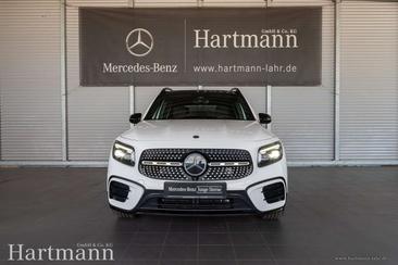 Mercedes GLB 200 Night Edition — photo 3
