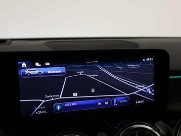 Mercedes GLB 180 Night Edition — photo 6