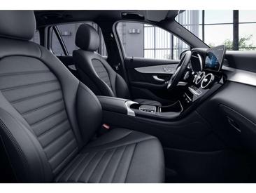 Mercedes GLC 200 Night Edition — photo 8