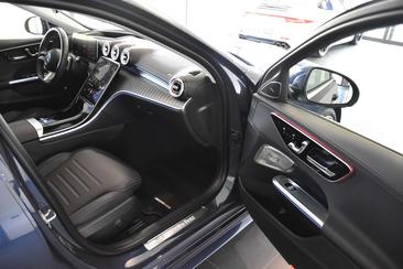 Mercedes Classe C 300 AMG Line — photo 28
