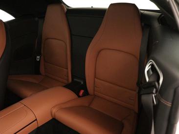 Mercedes SL 43 Premium Plus — photo 24