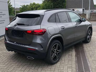 Mercedes GLA 250 AMG Line — photo 4