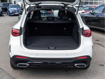 Mercedes GLC 300 Night Edition — photo 5