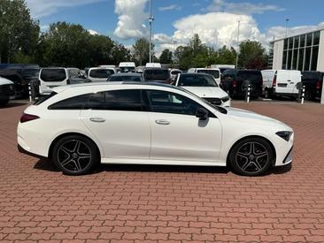 Mercedes CLA 200 Night Edition — photo 7