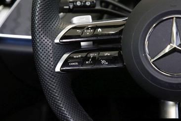 Mercedes Classe E 200 AMG Line — photo 15