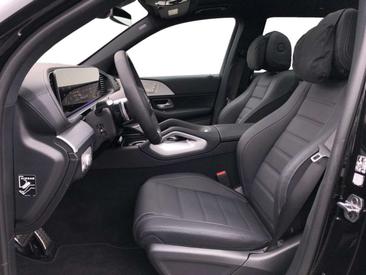 Mercedes GLS 450 Night Edition — photo 6