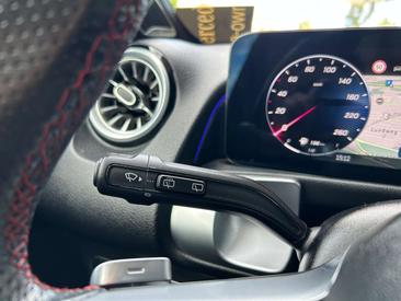Mercedes GLB 220 AMG LINE — photo 13