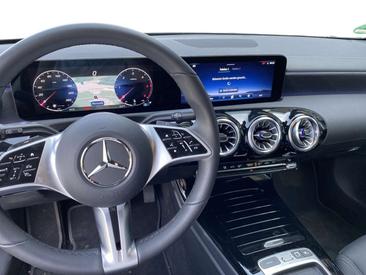 Mercedes CLA 200 — photo 6