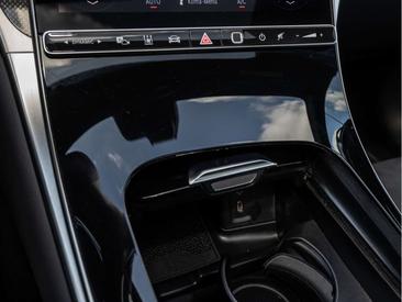 Mercedes GLC 300 Night Edition — photo 16