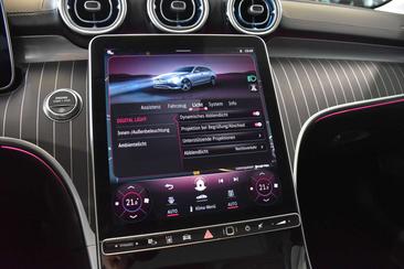 Mercedes Classe C 300 AMG Line — photo 43
