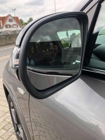Mercedes GLA 250 AMG Line — photo 15
