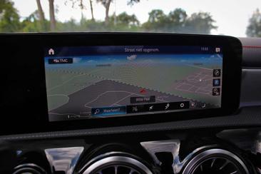 Mercedes CLA 250 AMG LINE — photo 33