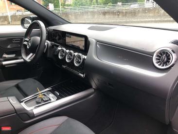 Mercedes GLA 250 AMG Line — photo 19
