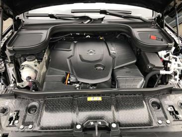 Mercedes GLS 450 Night Edition — photo 17