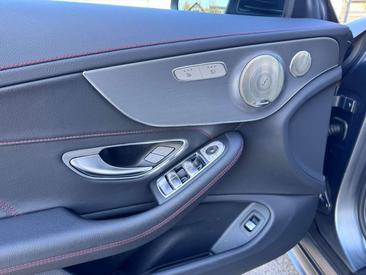 Mercedes Classe C 300 AMG Line — photo 36