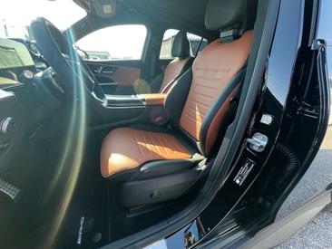 Mercedes GLC 200 Night Edition — photo 22