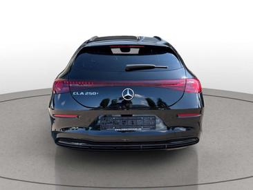 Mercedes CLA 250 Night Edition — photo 5