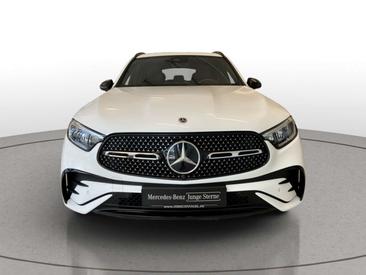 Mercedes GLC 220 AMG Line — photo 2
