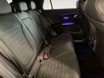Mercedes GLC 220 AMG Line — photo 8