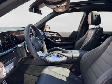 Mercedes GLS 450 AMG Line — photo 10