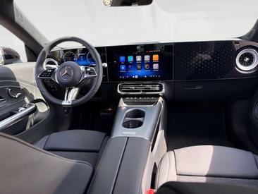 Mercedes CLA 200 — photo 7