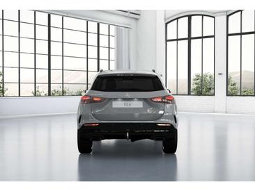 Mercedes GLA 200 AMG Line — photo 5