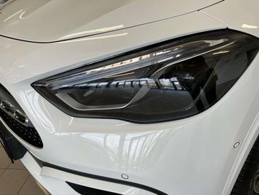 Mercedes GLA 180 AMG Line — photo 14