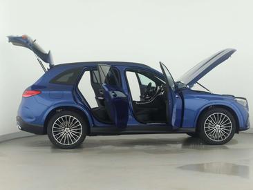 Mercedes GLC 300 — photo 8
