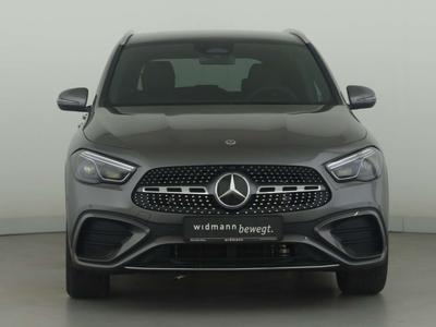 Mercedes GLA 200
