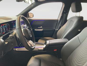 Mercedes GLB 200 Progressive — photo 10