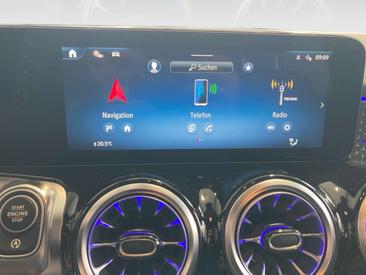 Mercedes GLB 200 Progressive — photo 12
