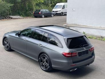 Mercedes Classe E 300 Night Edition — photo 3
