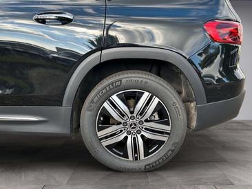 Mercedes EQB 250 — photo 12