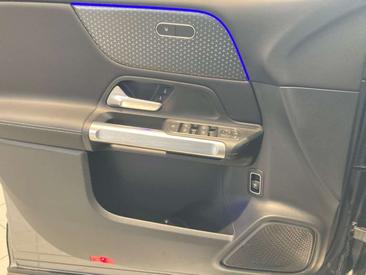 Mercedes GLB 200 Progressive — photo 14