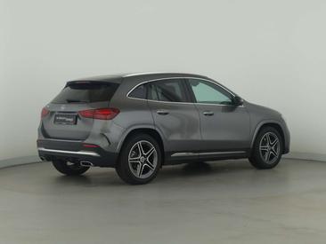 Mercedes GLA 200 — photo 6
