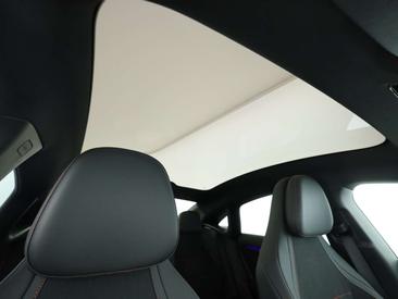 Mercedes CLA 350 — photo 21