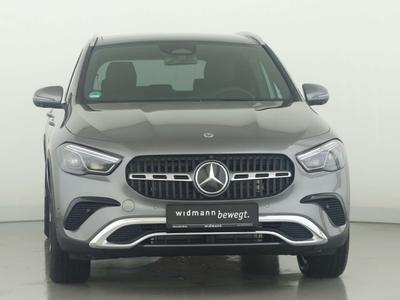 Mercedes GLA 220