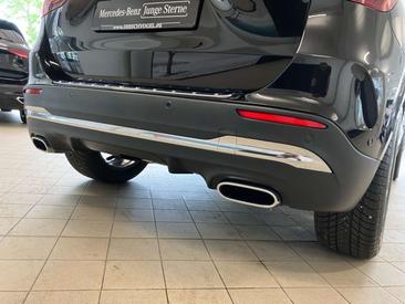 Mercedes GLA 180 AMG Line — photo 19