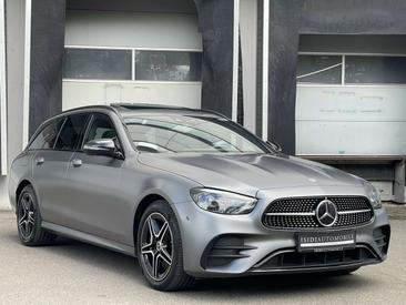Mercedes Classe E 300 Night Edition — photo 9