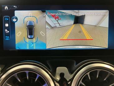 Mercedes GLA 180 AMG Line — photo 24